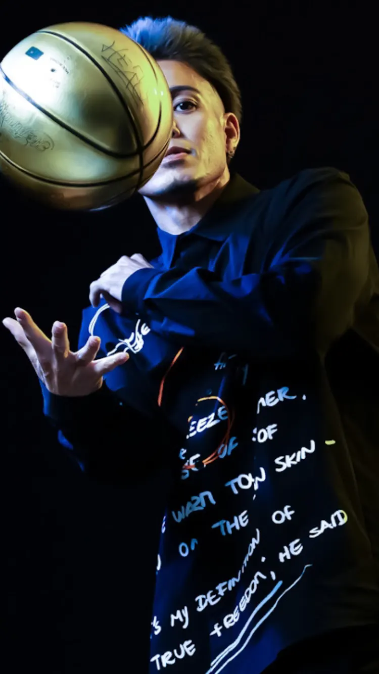 PERFORMER JJ